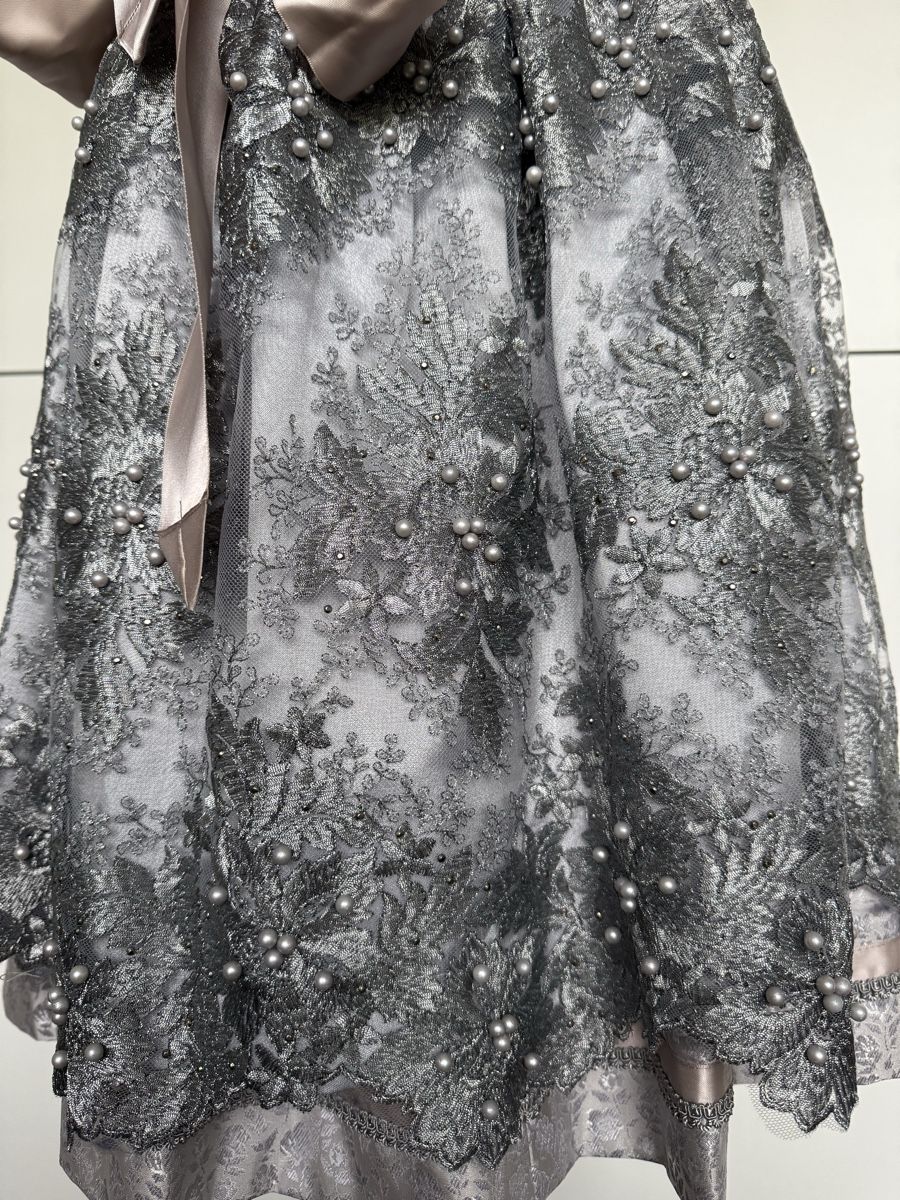 Krüger Vestiti: Wunderschönes Krüger Dirndl in Gr. 38 / neu! – Nuovo e nell'imballaggio originale da Olten venduto da ale_nb2x 5