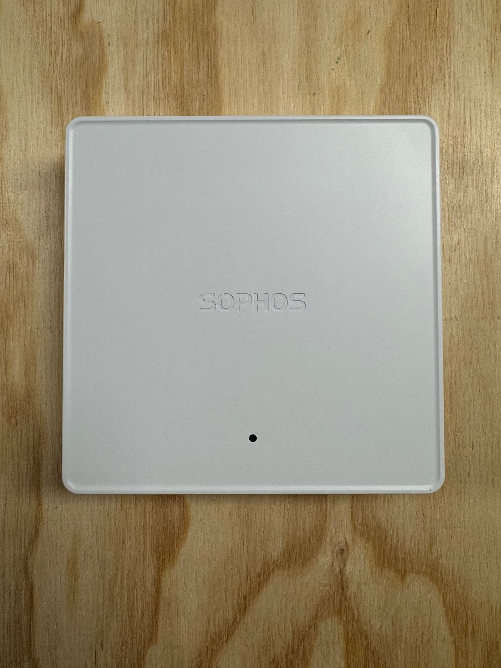 Sophos WiFi: Sophos APX 320 Wireless Access Point – Usato da Steinhausen venduto da Schuwies