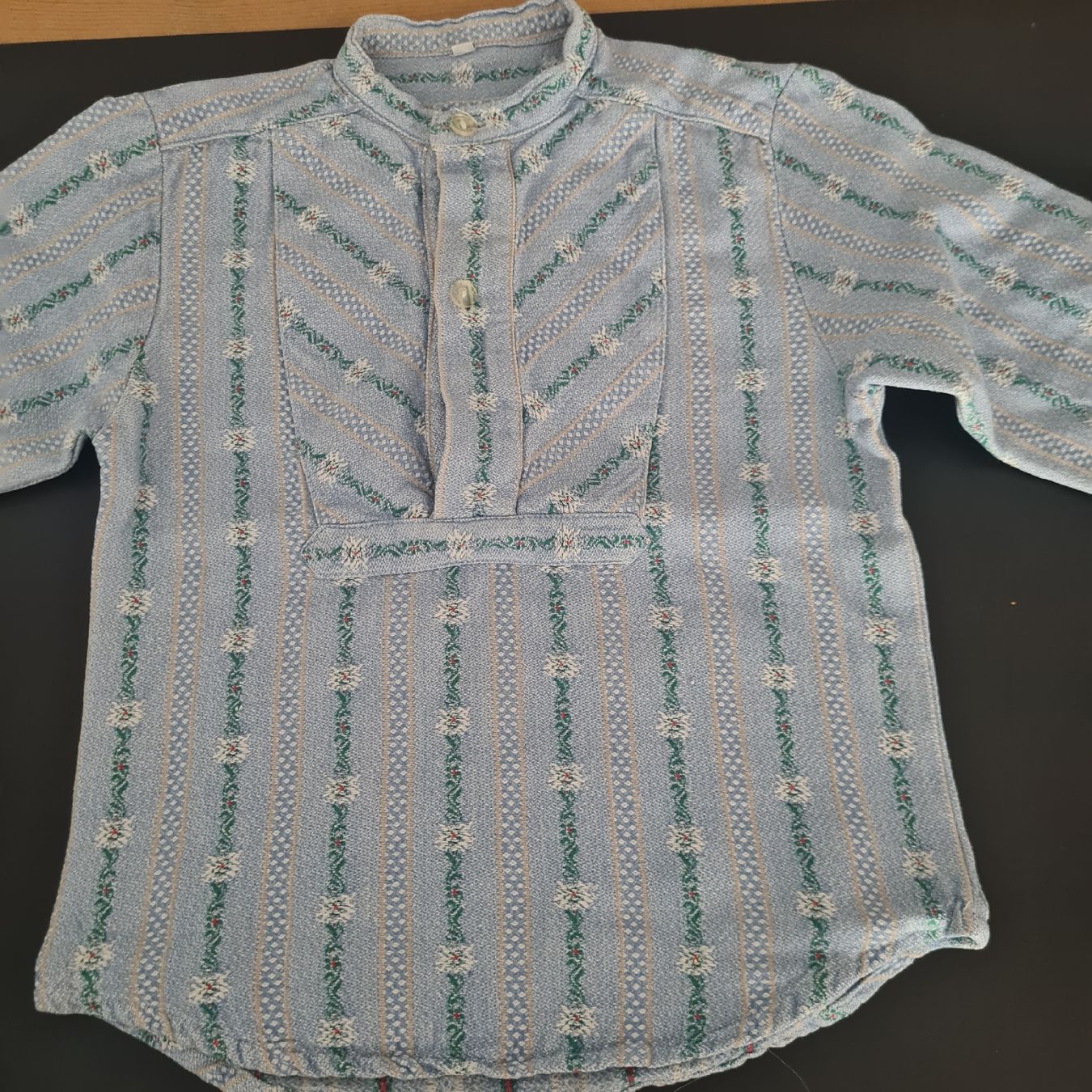Edelweiss Camicie, T-shirt & Polo: 2 Edelweiß Kinderhemd  Gr.98 – Usato da Steinen venduto da turbogeiss99 3