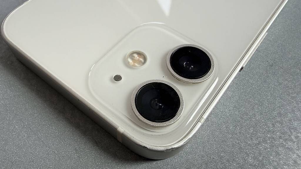 Apple Portables: iPhone 12 Mini, weiss, 256 GB – D'occasion à Hohtenn par schpet11 2