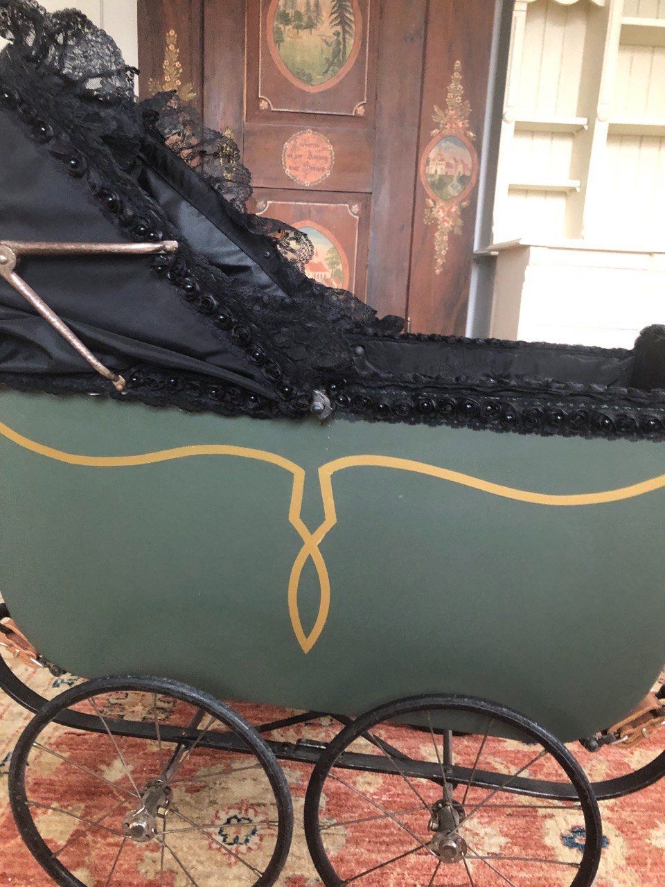Voitures de poupées: Antiker Kinderwagen ca 1930 – D'occasion à Speicher par Ramtha1 1