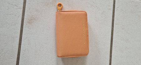 Mandarine Duck MD20 S purse Mango