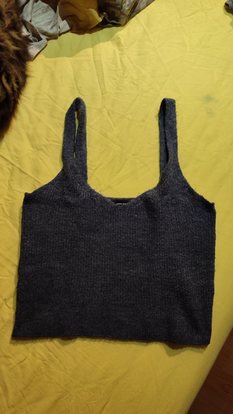 Brandy Melville Top: Träger-Shirts, Gr. S&M, neu! – Nuovo (secondo la descrizione) da Brüttisellen venduto da nic_xm7s 4