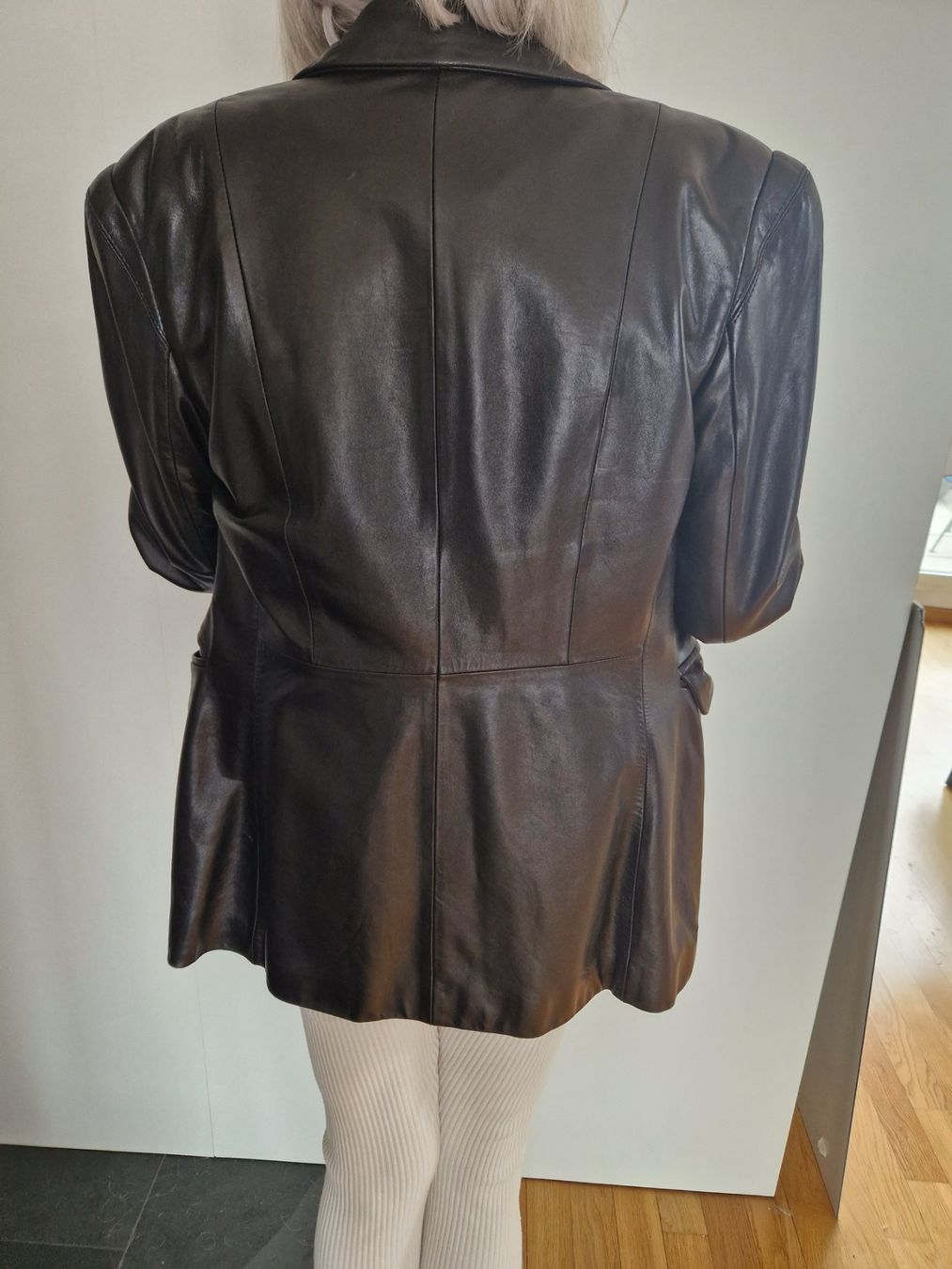 Giacche: Lederjacke Damen Napaleder – Usato da Binningen venduto da NiNi1985 1
