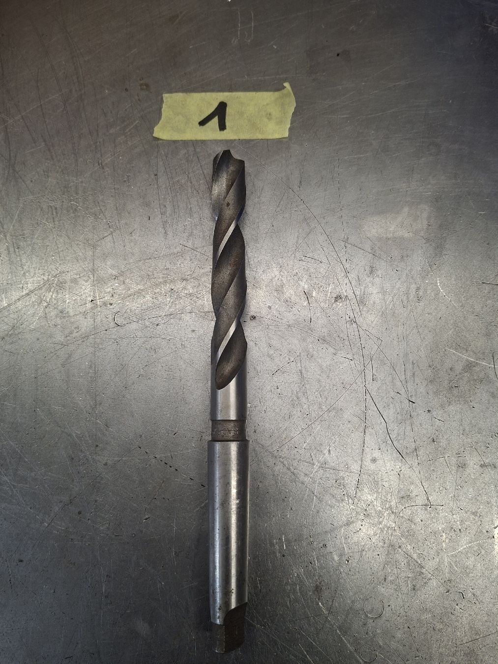 Tutti gli attrezzi: Bohrer 16mm  – Usato da Boltigen venduto da TichaelM