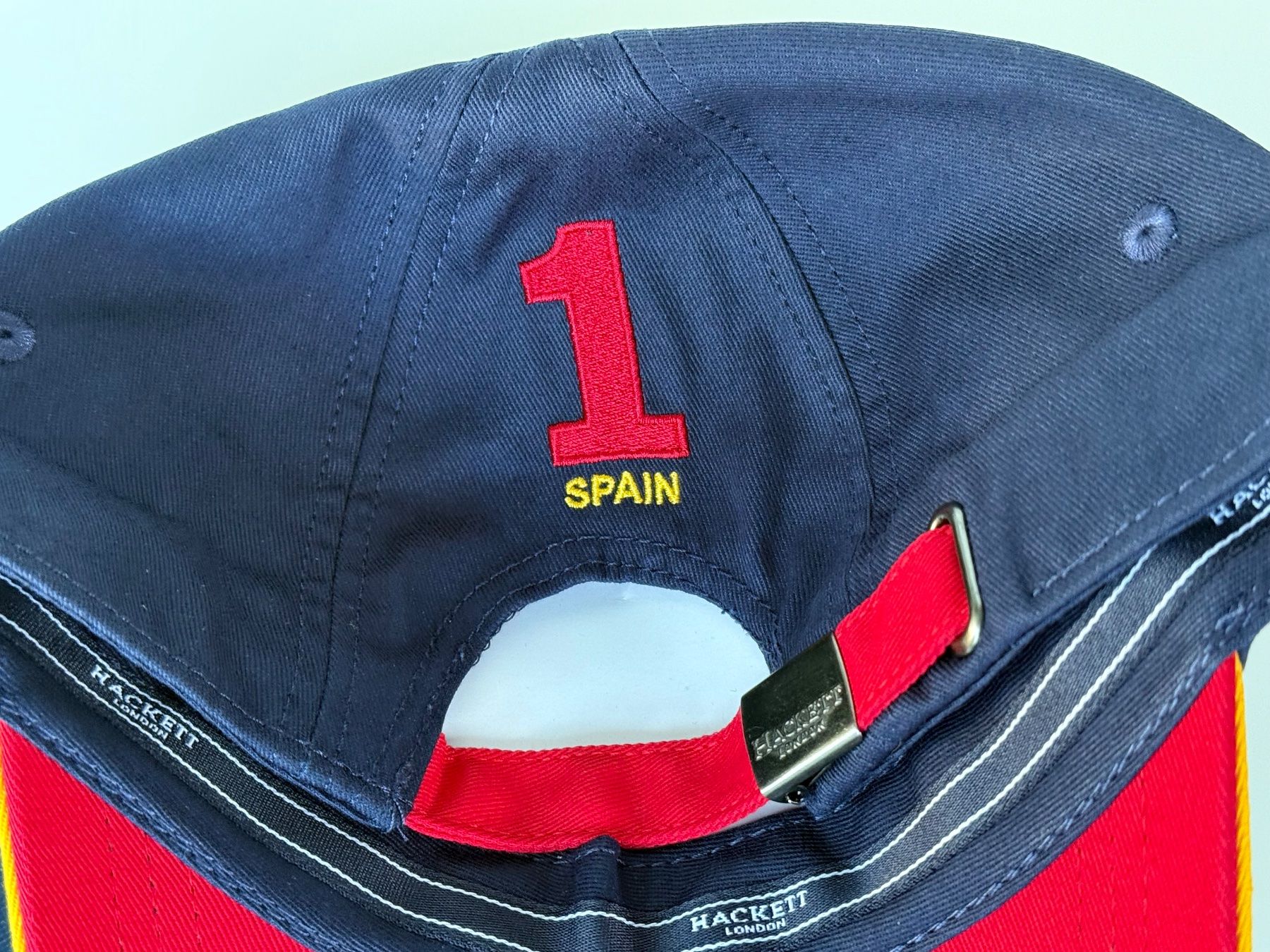 Altro in  Abbigliamento & Accessori: Hackett Cap Spanien ESP Navy Neu mit Etikett Sommer Neu – Nuovo (secondo la descrizione) da Luzern venduto da Cabriolet 9