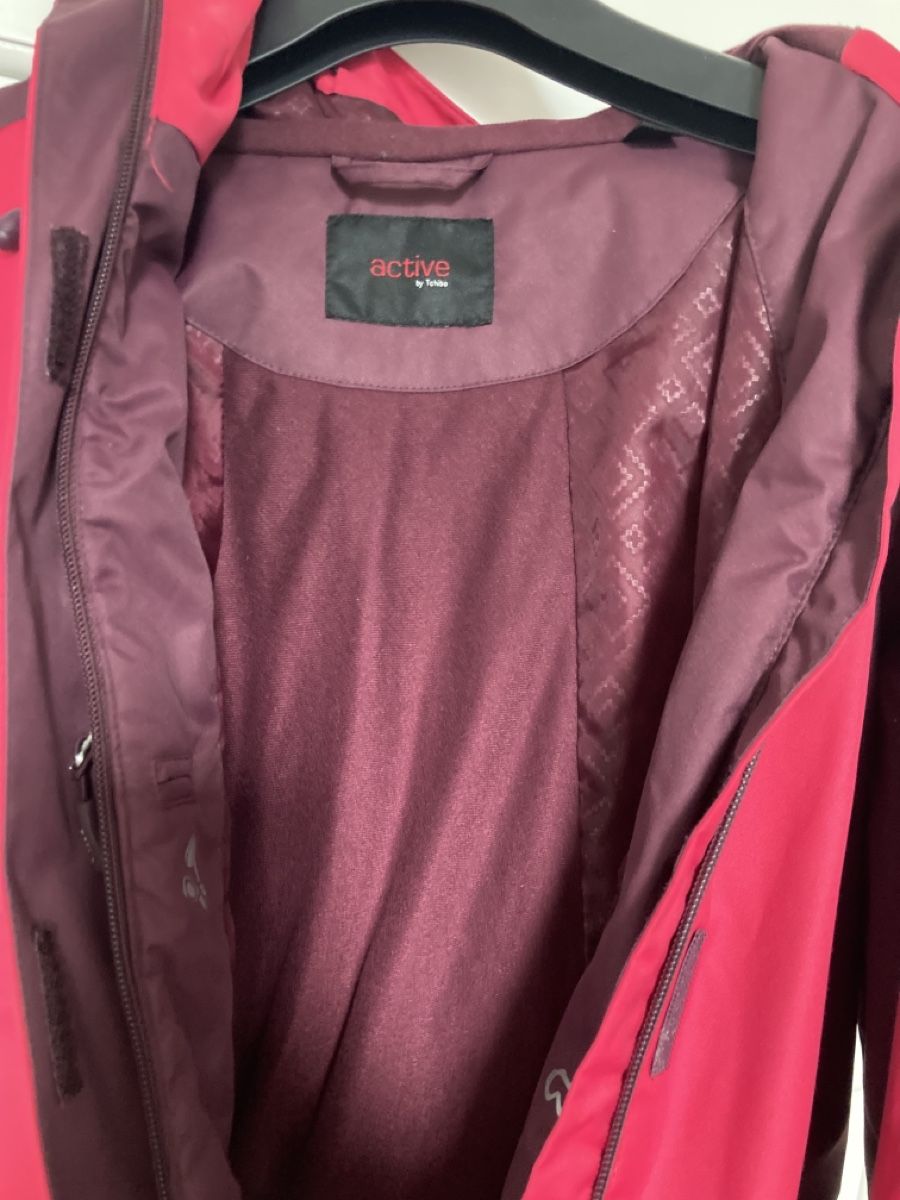 Tchibo Giacche: Tchibo Winterjacke und Skijacke pink – Usato da Zürich venduto da imelisa 1