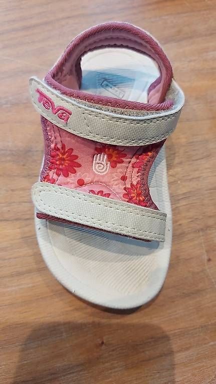 Scarpe per ragazzi: Teva Sandalen Gr. 22.5 – Usato da Rotkreuz venduto da MASI17 2