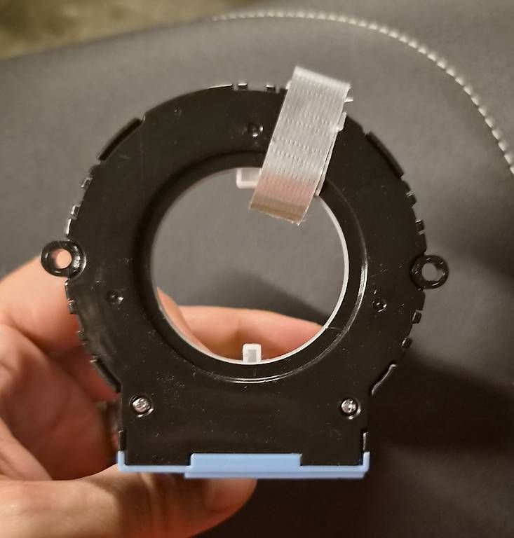 Tutti pezzi di ricambio auto: Lenkwinkelsensor Toyota – Usato da Rüegsauschachen venduto da Ctba82
