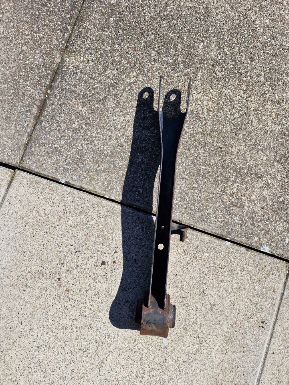 Tutti pezzi di ricambio auto: Querlenker - Control Arm - Suspension Trailing Arm - WRX STI – Usato da Buchrain venduto da Sssschaller 1