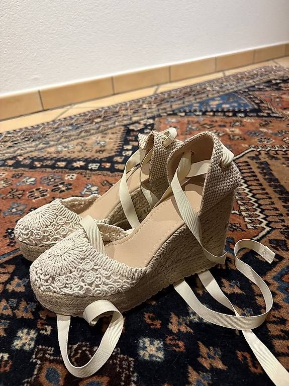 Damenschuhe: Espadrillas con zeppa e nastri – Gebraucht aus Ticino von lucreziaadelbelloo 1