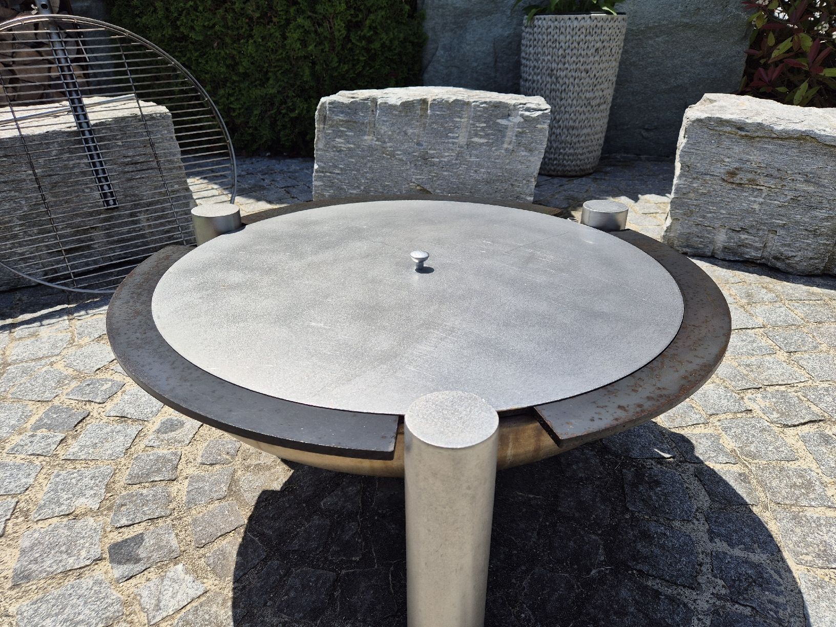 Bracieri: Grillschale mit Deckel – Usato da Romanshorn venduto da vazlav77 5