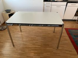 USM Haller Tisch, neuwertig