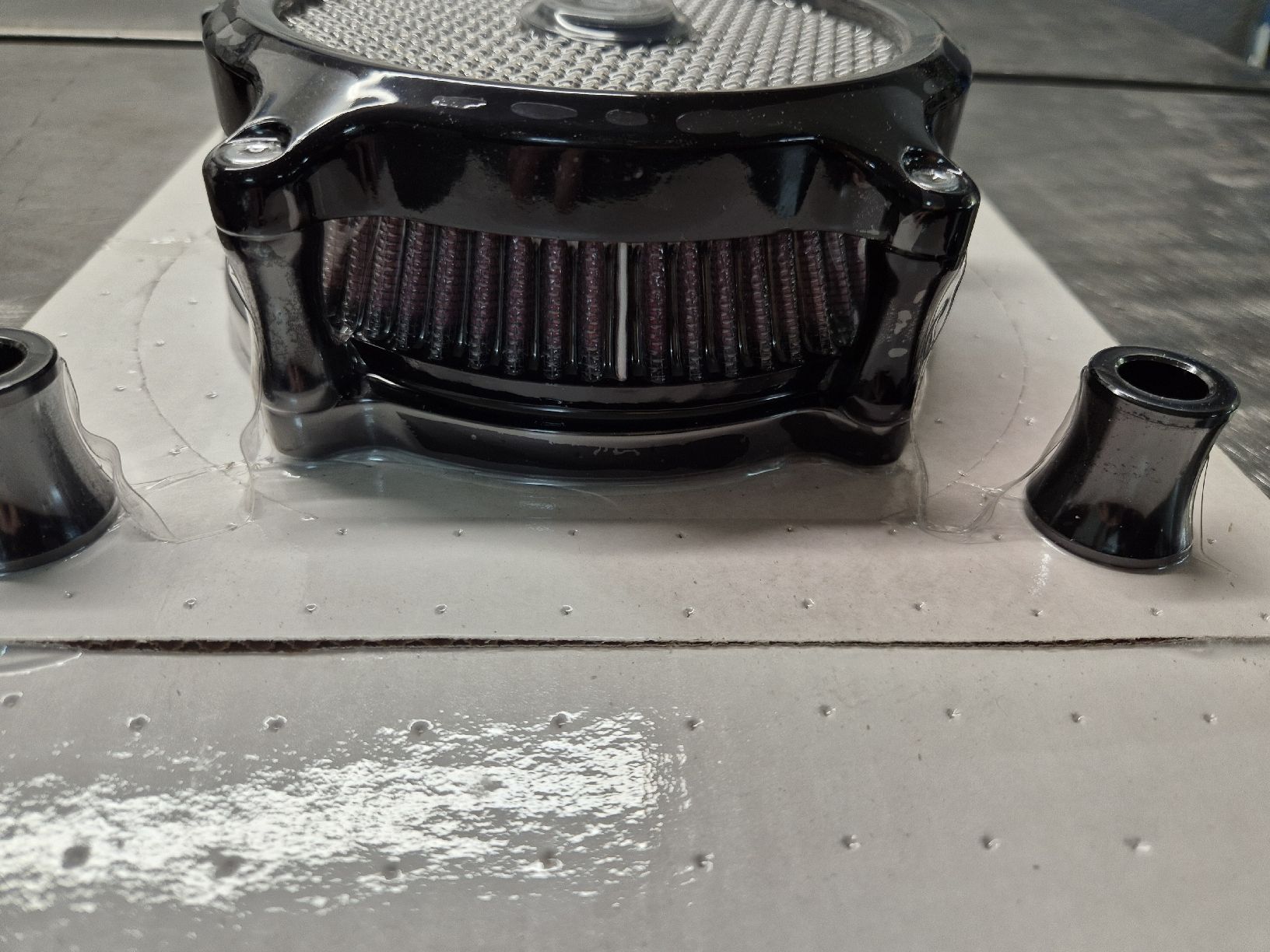 Harley-Davidson Tutti i ricambio per moto: Filtre à air Harley-Davidson Performance Machine – Nuovo e nell'imballaggio originale da Le Locle venduto da CHEGUA 1