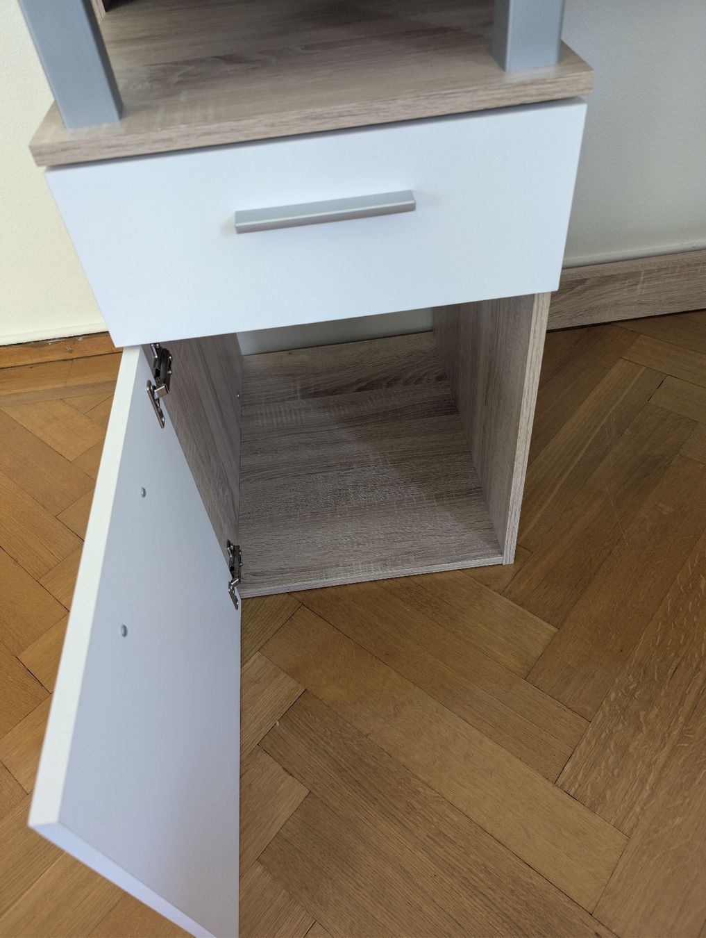 Scrivanie: Kleines Pult resp. Bürotisch – Usato da Basel venduto da TomSawyer1 3