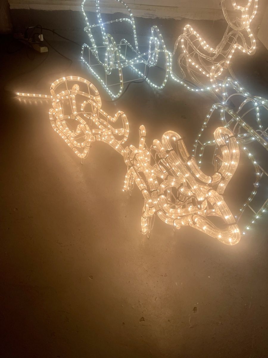 Alle Dekorationen: LED Rentier mit Schlitten Weihnachtsdeko – Gebraucht aus Schlieren von Mattis123 3