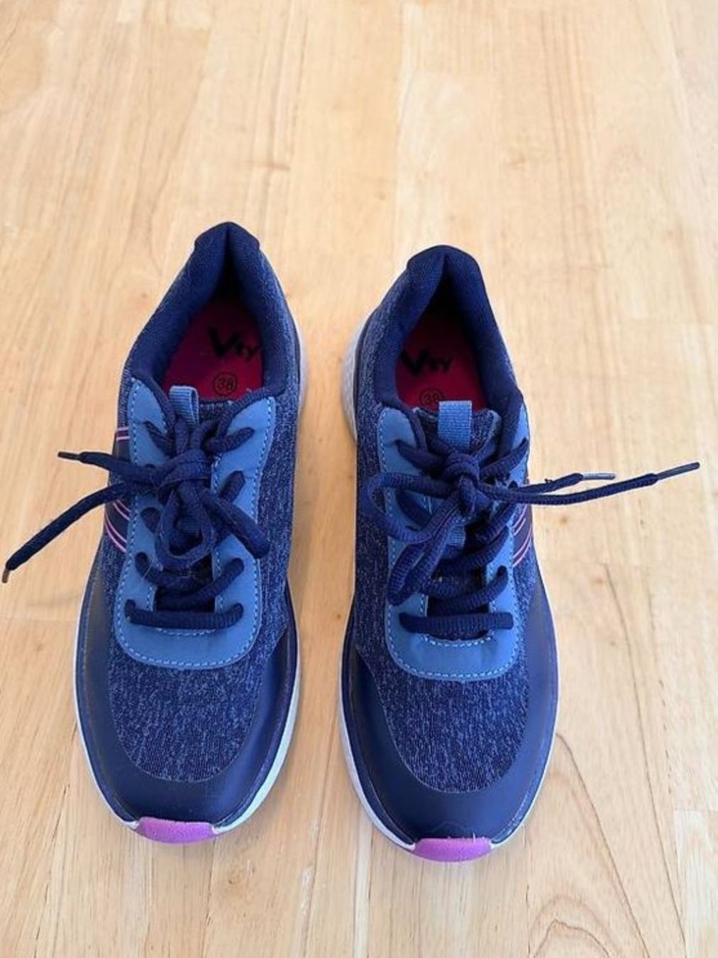 Scarpe da donna: Vty Damenschuhe Grösse 38 – Nuovo (secondo la descrizione) da Egliswil venduto da Begue 2
