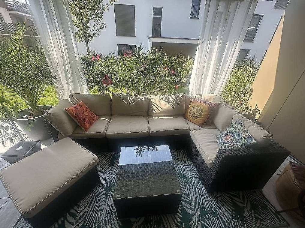 Divani: Rattanlounge von Viplounge – Usato da Winkel venduto da Crolady01