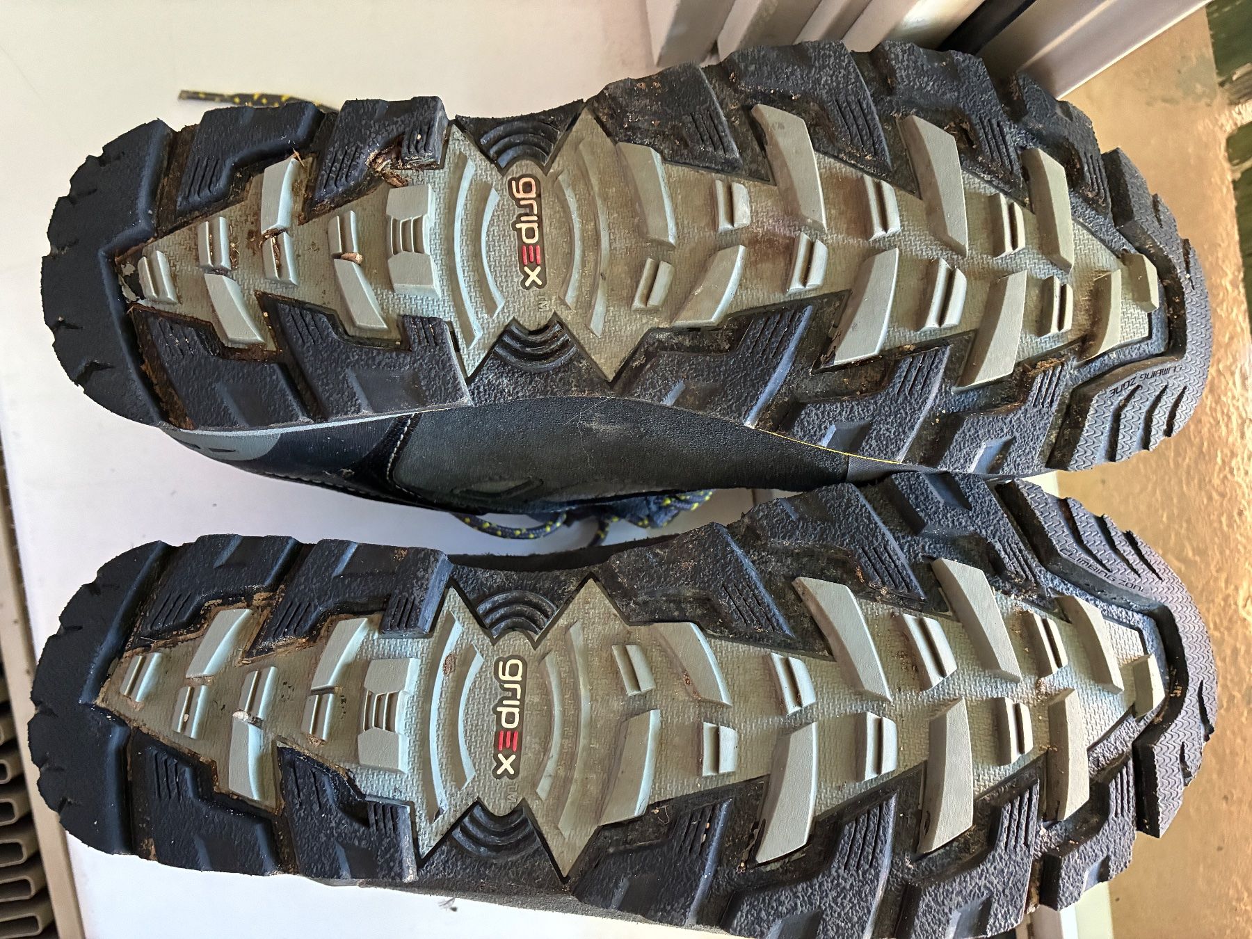 Raichle Scarpe da uomo: Raichle / Mammut Wanderschuh EUR 40 2/3 – Usato da Reigoldswil venduto da Frog40 3