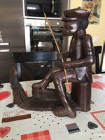 Statua pescatore in legno