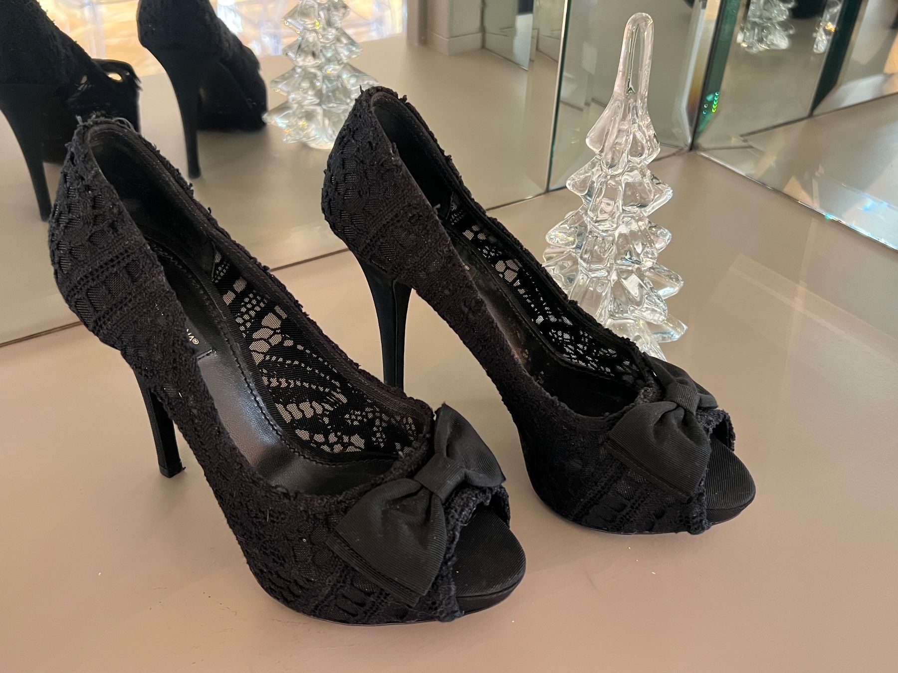 Dolce & Gabbana Scarpe da donna: Escarpins Dolce et Gabbana noires taille 38 – Nuovo (secondo la descrizione) da Lausanne venduto da Flo1006