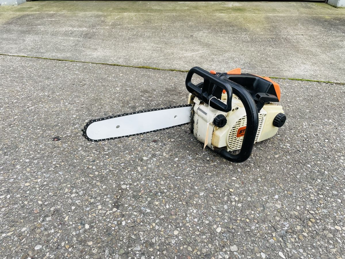 Stihl Seghe: Motorsäge Stihl MS 200 T – Usato da Würenlos venduto da Shop_Shop