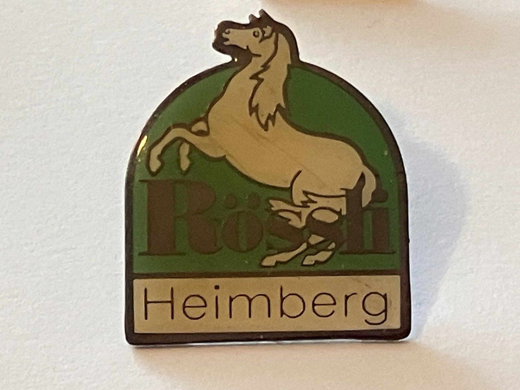 Placchette & Badge: 1 Pin Rössli Heimberg – Usato da Basel venduto da djwwpp
