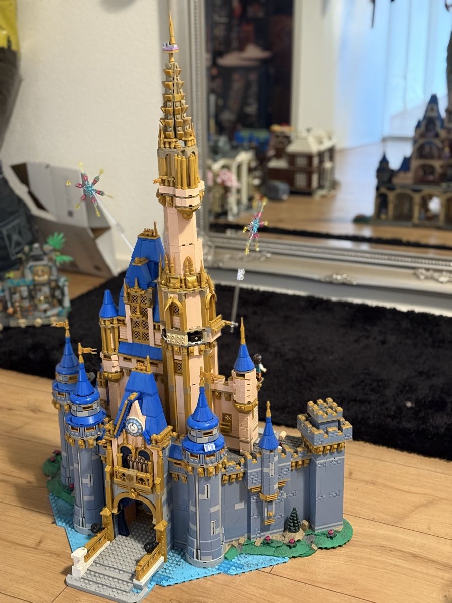 Lego Kit di costruzioni: LEGO Disney Castle 43222 – Usato da Olten venduto da isa_9tm8 2