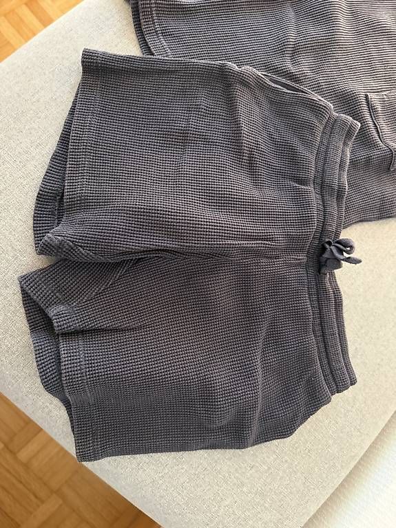 Lotti & Set di vestiti: Beach Set H&M Gr. 110 Navy Usedlook – Usato da Küsnacht ZH venduto da Leen 2