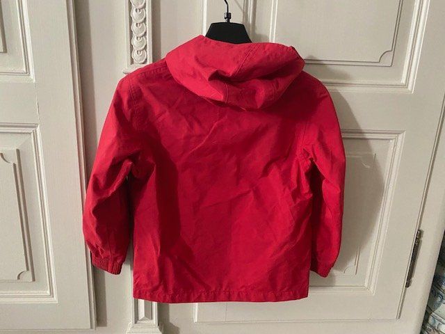 Jacken: Jacke mit Kaputze 122, wasserabweisend – Gebraucht aus Fribourg von geraldine132 3