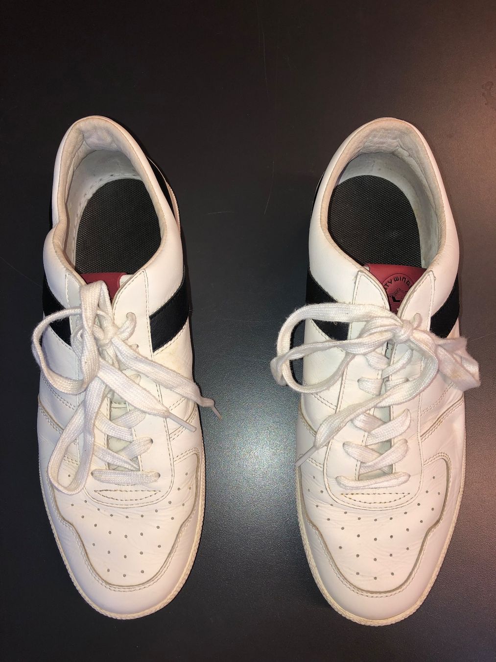Pony Scarpe da uomo: Weisse Pony Sneakers, Grösse 44 – Usato da Bremgarten b. Bern venduto da eblake 1
