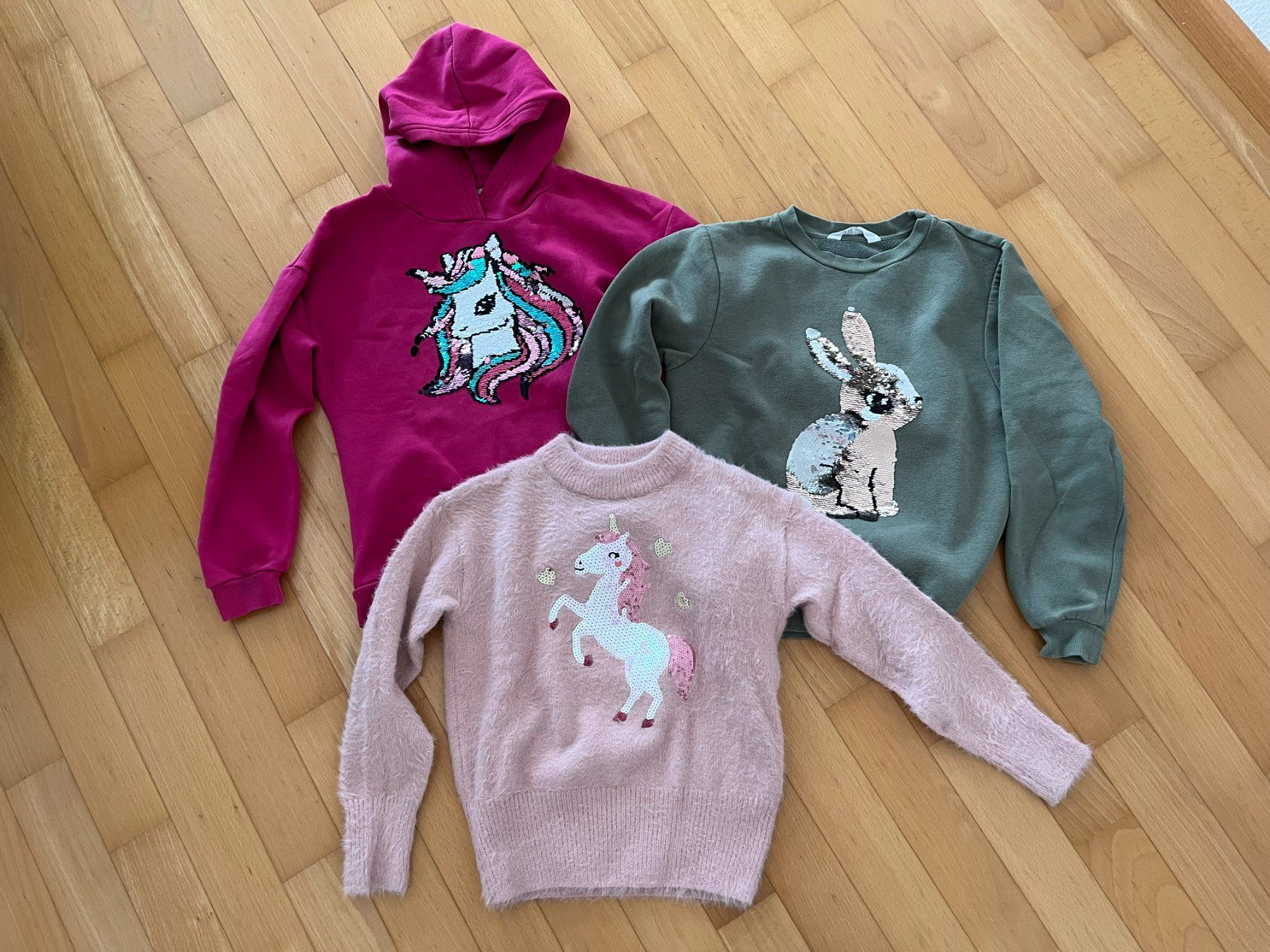Ensembles coordonnés: Mädchen Kleiderpaket Grösse 134/140 – D'occasion à Muttenz par Juvenile33 6