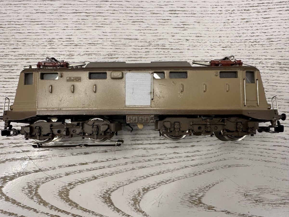 Märklin Modelleisenbahnen: Märklin 3035 FS BR 424 Breda OVP – Gebraucht aus Lupsingen von New-Haven 3