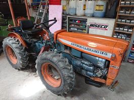 Weinbergtraktor Antonio Carraro