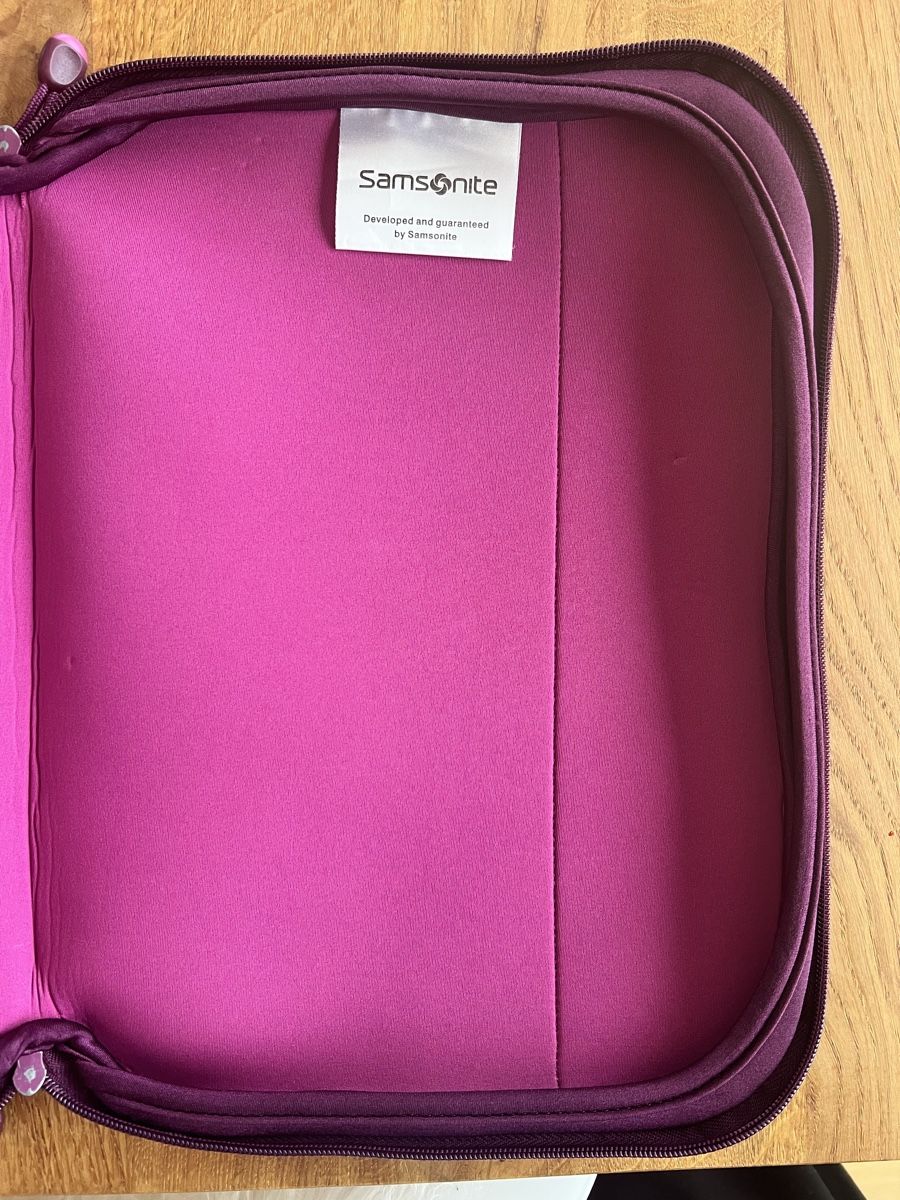 Samsonite Borse: Samsonite Computerhülle 13 Zoll  aus Neopren – Usato da Horgen venduto da betti_martu 1