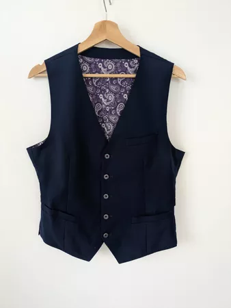 Herren Gilet dunkelblau mit Paisley-Futter, Gr.48