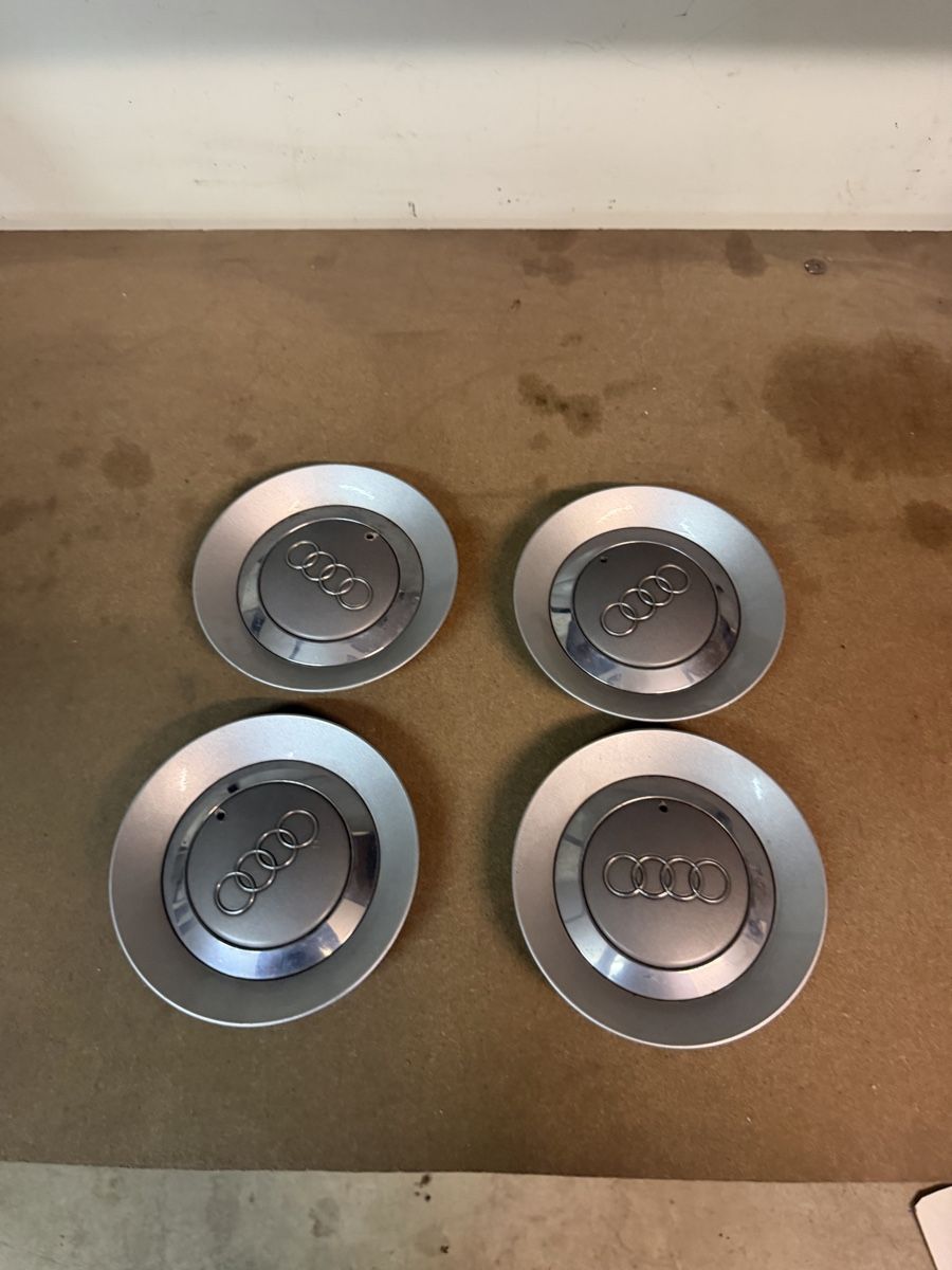Audi Jantes: Felgenkappe Audi – D'occasion à Büsserach par Maestrogallego