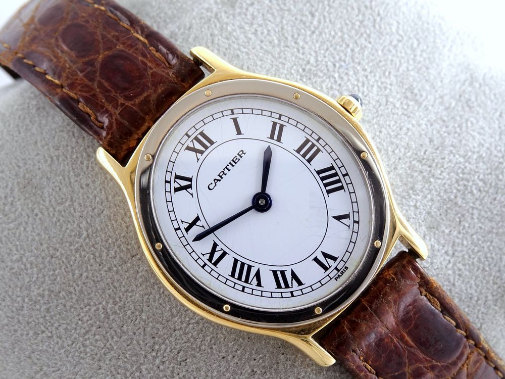 CARTIER PARIS ARCADE HANDAUFZUG 18K 1960ER DAMENUHR Kaufen auf