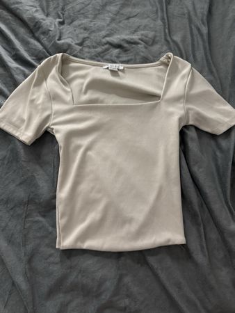 Amisu Shirt, Beige, Grösse XS, Top Zustand für den Sommer!