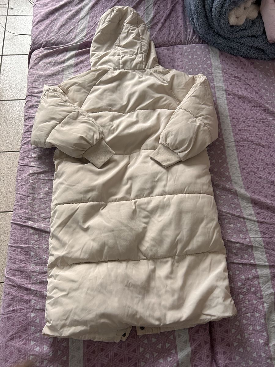 Cappotti: Winter Puffer Jacket - Women's Size Medium - Light Beige – Usato da Genève venduto da Noemie.wrmsi 5