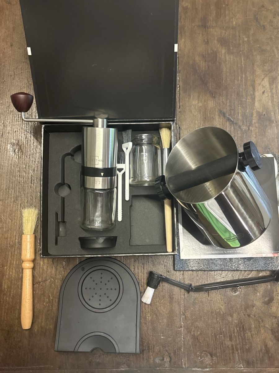 Macchine per caffè & Macchine per espresso: Macinacaffè Silbërthal nuovo – Usato da Maroggia venduto da Luca_Ferrario