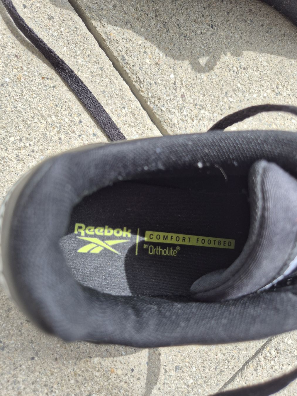 Reebok Scarpe da donna: Reebok Sneakers schwarz Gr. 40 – Usato da Staufen venduto da Marhu9 3