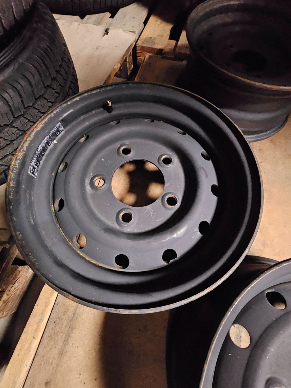 Land Rover Cerchioni: Land Rover Defender Stahlfelgen Wolf - Original – Usato da Schaanwald venduto da cvobob-speedshop 1
