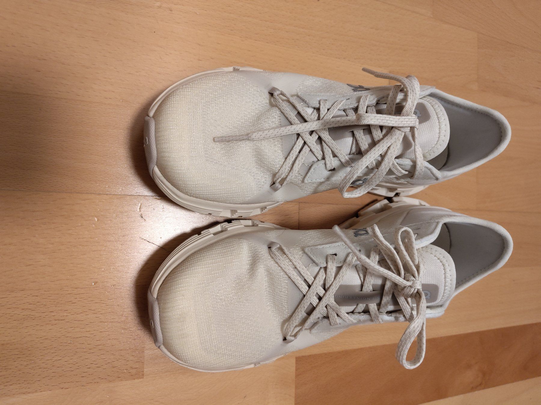 On Scarpe da donna: On Cloud X 4 AD / 38 – Nuovo (secondo la descrizione) da Zürich venduto da EmmaRama
