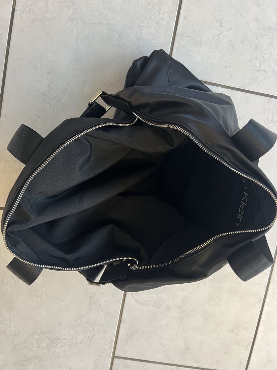 Calvin Klein Borse da donna: Calvin Klein-Tasche – Nuovo (secondo la descrizione) da Ebmatingen venduto da Samato 1