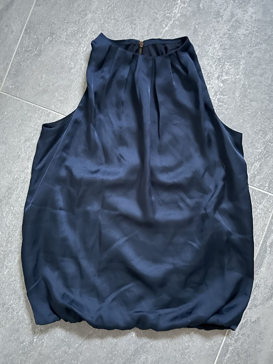 Zara Tops: Haut Zara taille S – Gebraucht aus Bôle von sev_n85b