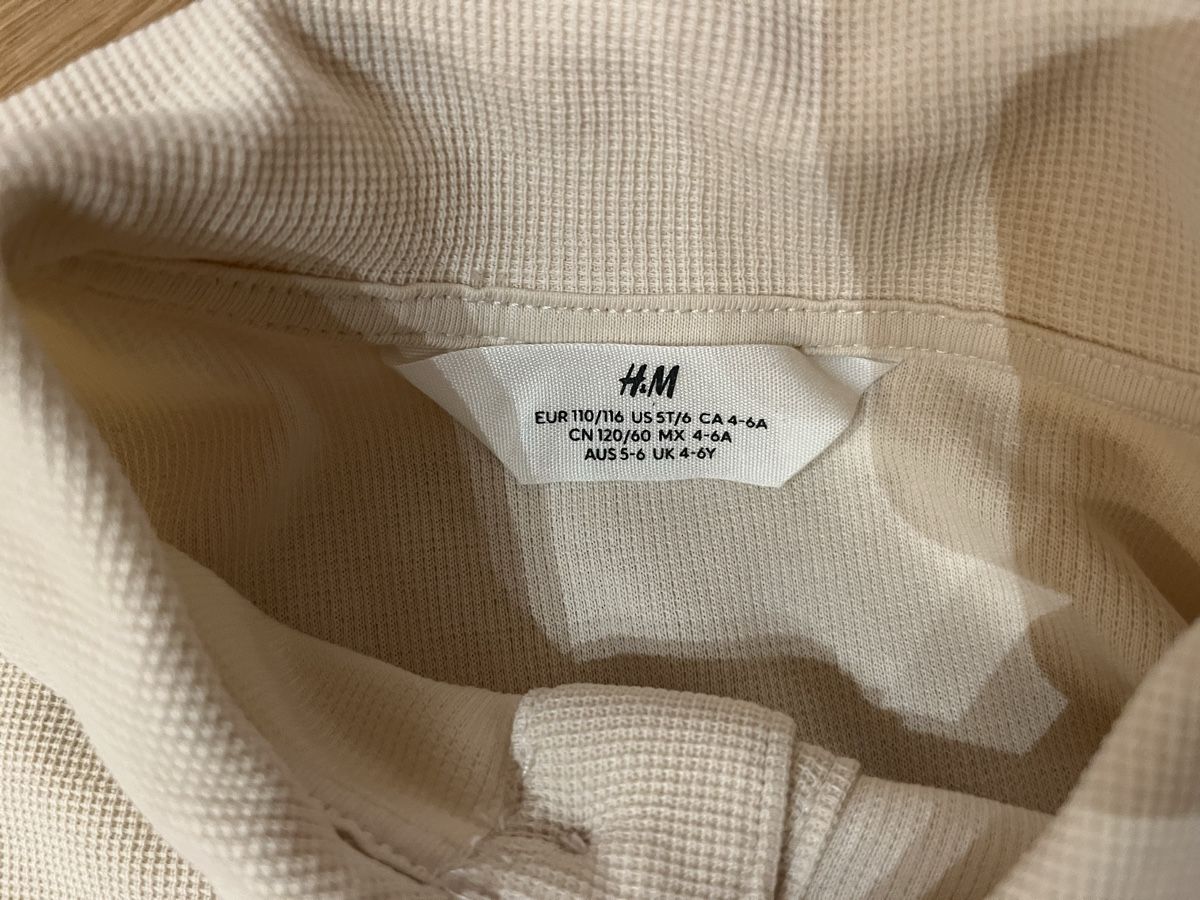 H&M T-Shirts: H&M waffle shirt, size 110/116 – Neu (gemäss Beschreibung) aus Planken von R4gskL7 1