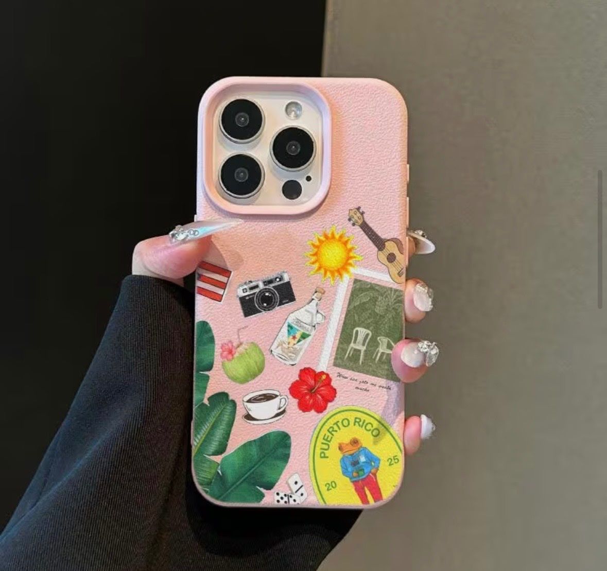 Apple Cover & Protezioni schermo: iPhone 15 Pro Case Hülle mit Puerto Rico Sticker, – Nuovo e nell'imballaggio originale da Kriessern venduto da loolah