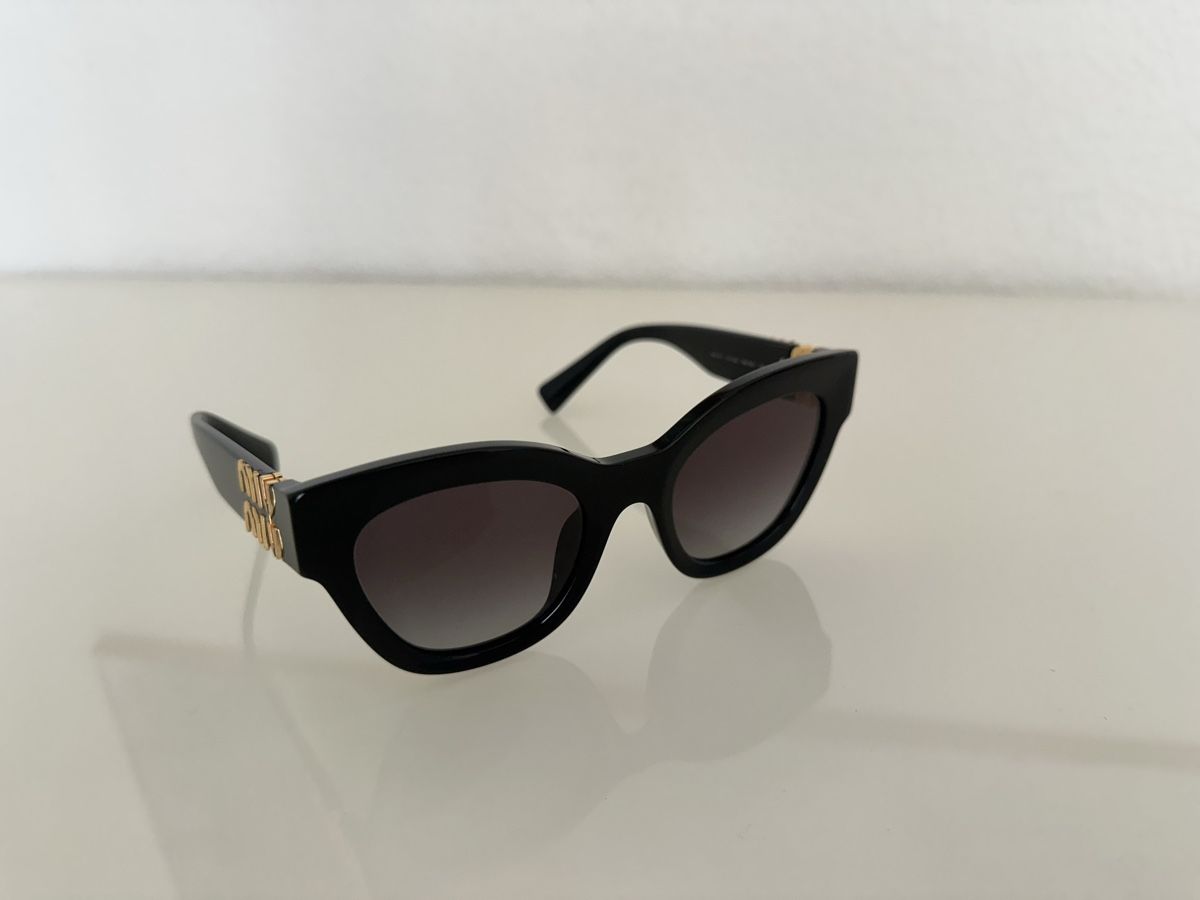 Miu Miu Occhiali & Lenti: Miu Miu Sonnenbrille – Nuovo (secondo la descrizione) da Zürich venduto da Mona-L 4