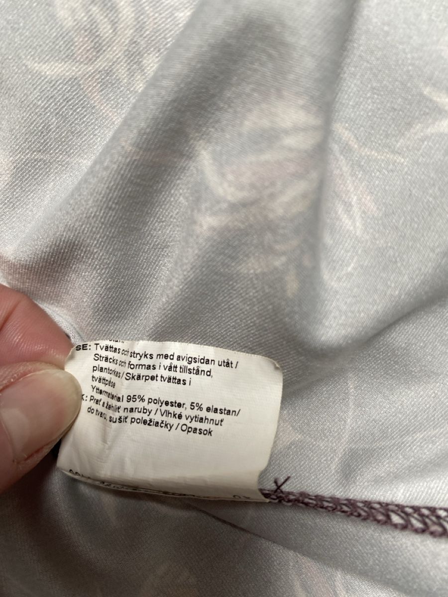 Taifun Kleider: Taifun Kleid mit Blumenmuster, ca. 40 mit Elastan – Gebraucht aus Homberg b. Thun von Homata 7